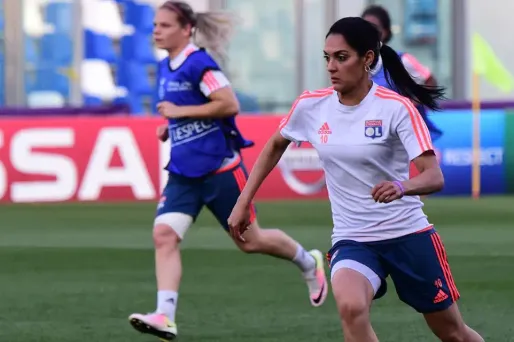 Louisa Necib va disputer son dernier match avec l'OL, jeudi soir, en finale de la Ligue des champions.