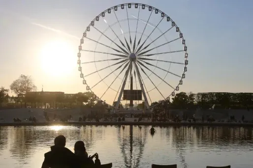 La Grande Roue de Paris devient restaurant d'un soir