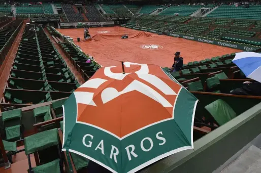 Meteo-France prévoit de la pluie toute la première semaine du tournoi.