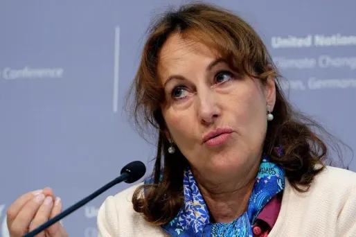 "Le moment est venu de mobiliser l'Union européenne pour qu'aucun retard ne soit pris dans le processus de ratification", a déclaré Ségolène Royal.