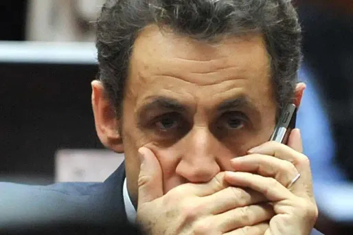 Sarkozy ecoutes