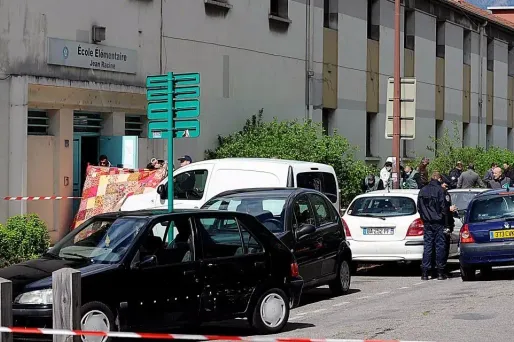 Les deux victimes étaient connues des services de police.