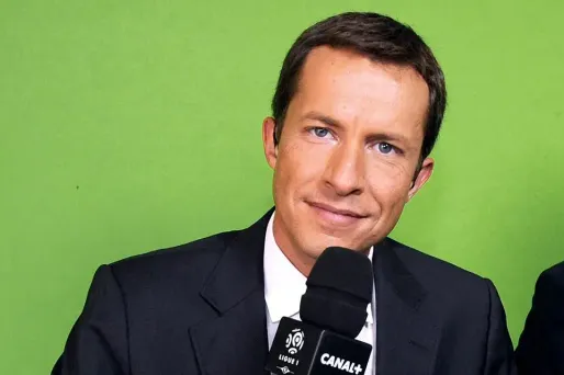 Grégoire Margotton commentait habituellement les matches de foot sur Canal+.