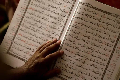 Algérie : deux hommes arrêtés pour "blasphème" sur Facebook