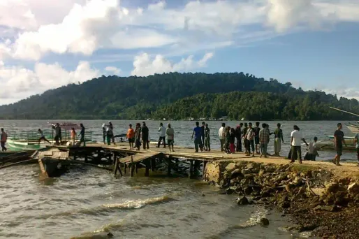 Indonésie : plus de 30 morts et 19 disparus dans des inondations