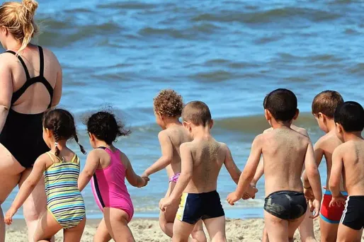 colonie de vacances 1280