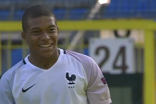Kylian Mbappé, meilleur buteur de l'Euro avec Jean-Kevin Augustin (5 buts).