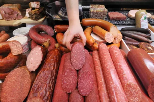 Les douanes suisses démantèlent un réseau de trafic de charcuterie