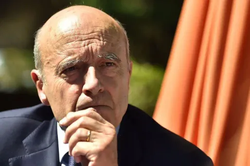Alain Juppé: "François Hollande manipule le monde culturel"