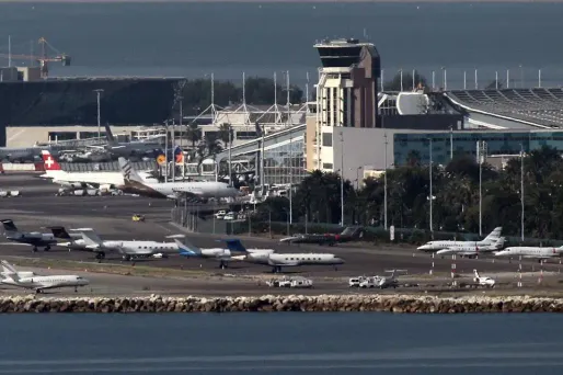 Privatisation des aéroports de Nice et Lyon : 7 consortiums sur les rangs