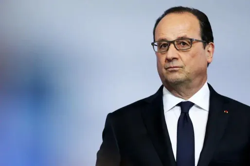 Bangladesh : Hollande condamne un "attentat barbare" dû au "terrorisme islamiste"