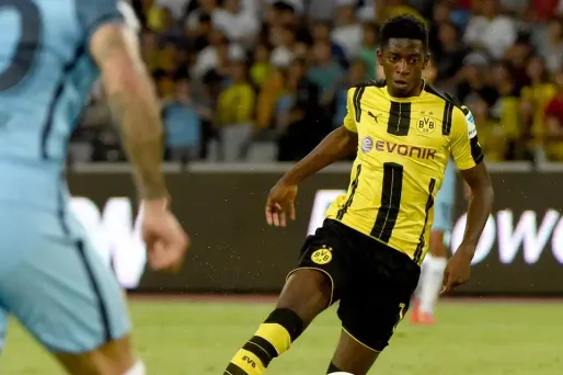 Foot : pour Deschamps, Dembélé "a toutes les qualités pour le haut niveau"