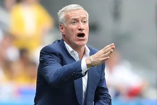 Didier Deschamps a revu ses plans à la mi-temps contre l'Irlande. Avec succès.