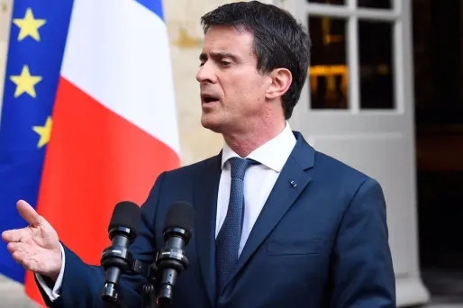 Travailleurs détachés : Manuel Valls critiqué à droite et par FO