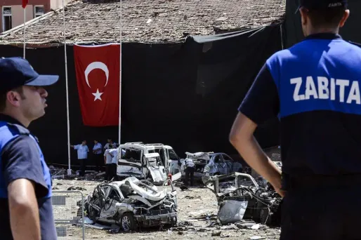 Turquie: les policières en uniforme autorisées à porter le voile