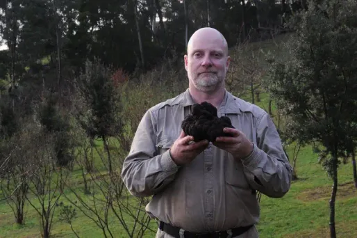 Ce producteur australien n'est pas peu fier de sa trouvaille.