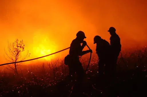espagne pompiers incendie 1280