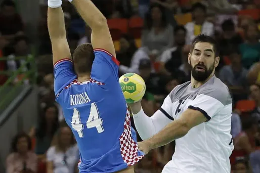 Dernier match de poule prévu lundi à 19h40 contre le Danemark.