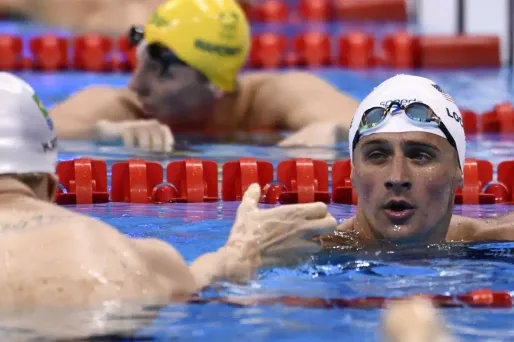 Ryan Lochte s'est "excusé" d'avoir menti sur cette affaire, vendredi.