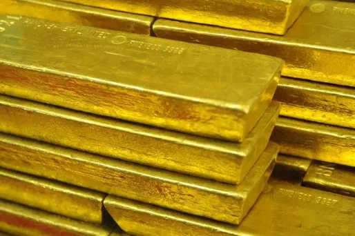 Les récits sur deux trains nazis, contenant prétendument de l'or et des œuvres d'art, excitent l'imagination des chasseurs de trésors.