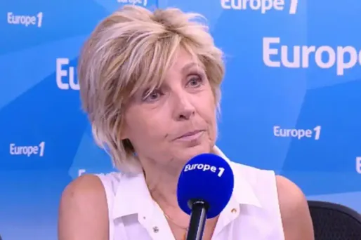 Évelyne Dhéliat 1280