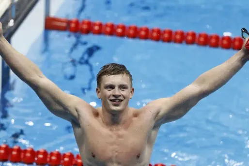 Deuxième record du monde battu en deux jours par le Britannique Adam Peaty.