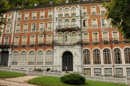 L'ancien Hôtel des Princes est laissé à l'abandon depuis plus de 40 ans