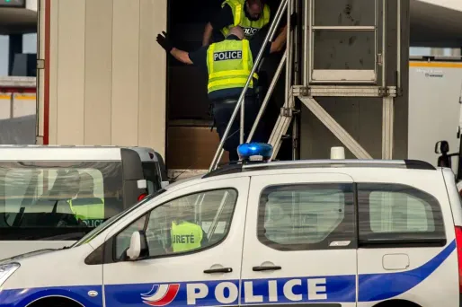 police, frontière crédit : PHILIPPE HUGUEN / AFP - 1280
