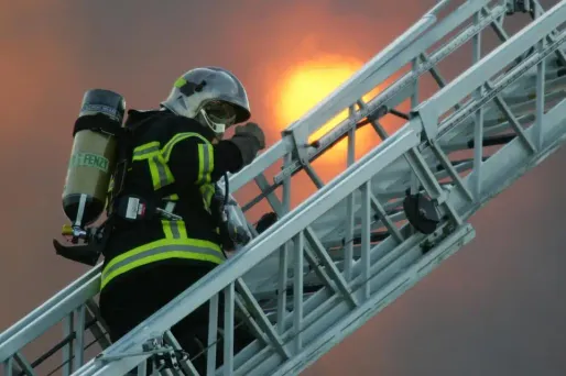 Les 2.000 personnes évacuées ont pu regagner le bâtiment en fin de matinée.