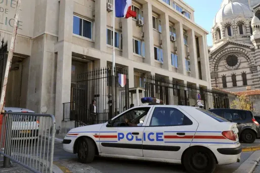 Les suspects importaient depuis la région parisienne au moins "4 à 5 kilos de cocaïne par mois".