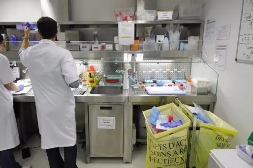 Le malaise règne dans la profession depuis une vague de suicide commencée en juin.