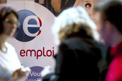 Des psychologues du travail vont être déployés dans les agences Pole emploi.
