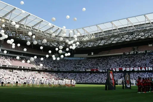 OGC Nice hommage 1280