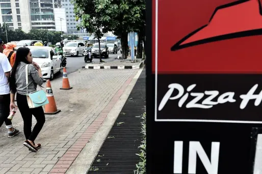 pizza hut 1280 BAY ISMOYO / AFP