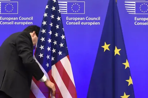 Traité Tafta : l'UE "continuera de négocier", assure Juncker