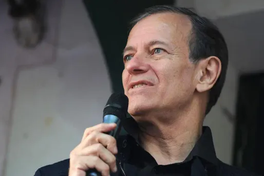 Huster : "Ruquier écrivait des pièces de boulevard et là, quand j’ai reçu cette pièce, j’ai été scotché"