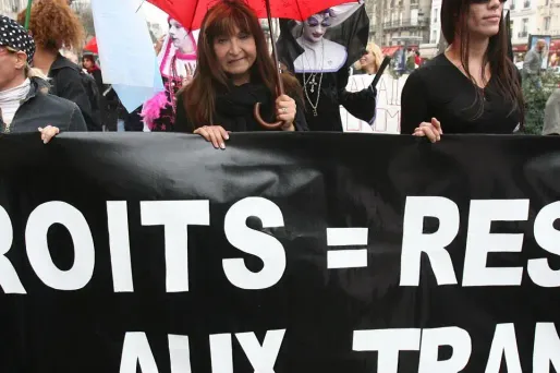 Les transsexuels dans les rues de Paris pour réclamer plus de droits