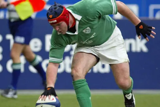 Après une longue carrière internationale (62 sélections), Anthony Foley s'était reconverti dans le coaching en devenant entraîneur de Munster.