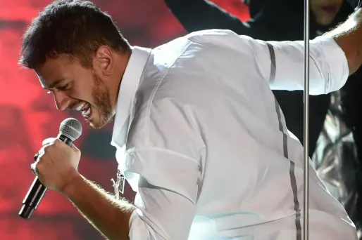 Le chanteur a commencé à se faire connaître dans le monde arabe en 2007 en participant à l'émission libanaise Super Star.