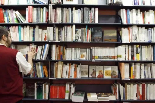 Comment la littérature anticipe la réalité