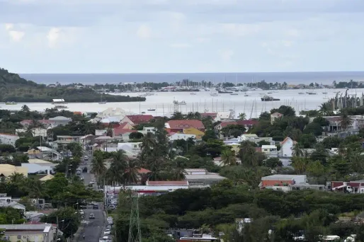 saint martin ville de marigot 1280