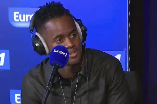 Kev Adams à propos de Black M : "Je suis fier de le compter parmi mes amis"