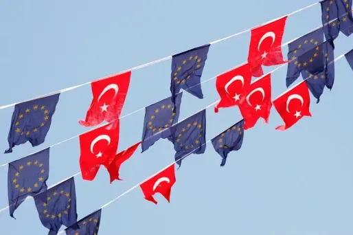 Amorcées en 2005, les négociations pour une adhésion de la Turquie à l'Union européenne semblent plus que jamais compromises.