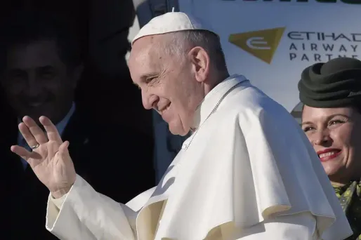 Le pape reconnaît que chaque pays a ses propres capacités d'accueil de migrants.