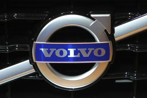 Volvo a annoncé vendredi son intention de vendre son activité de défense qui compte environ 1.300 employés, majoritairement en France
