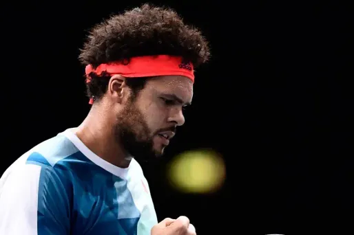 Jo-Wilfried Tsonga disputera les quarts de finale du Masters 1000 de Paris-Bercy.