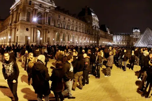 Police manifestation Louvre 1280