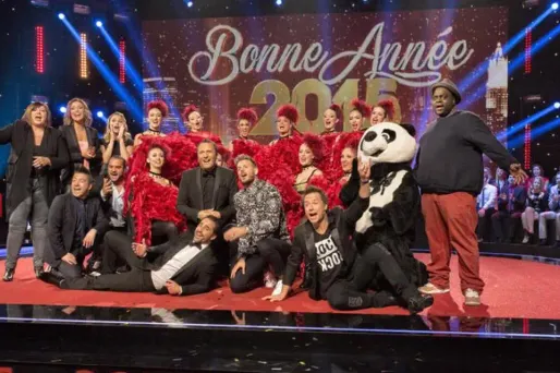 Depuis plusieurs années maintenant, les téléspectateurs de TF1 passent la soirée du réveillon avec Arthur.