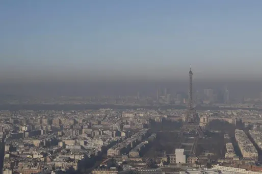 L'épisode de pollution aux particules qui touchait jeudi l'Île-de-France doit s'aggraver vendredi.