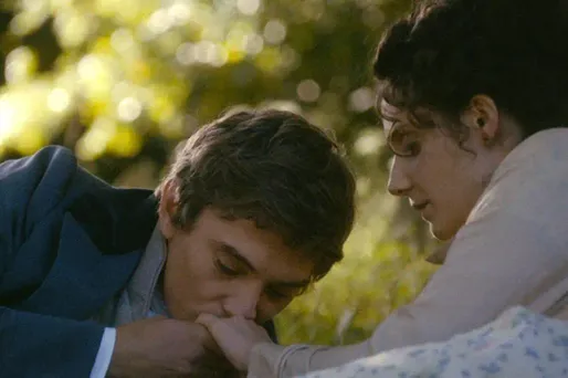 Judith Chemla et Swann Arlaud sont les deux acteurs principaux.